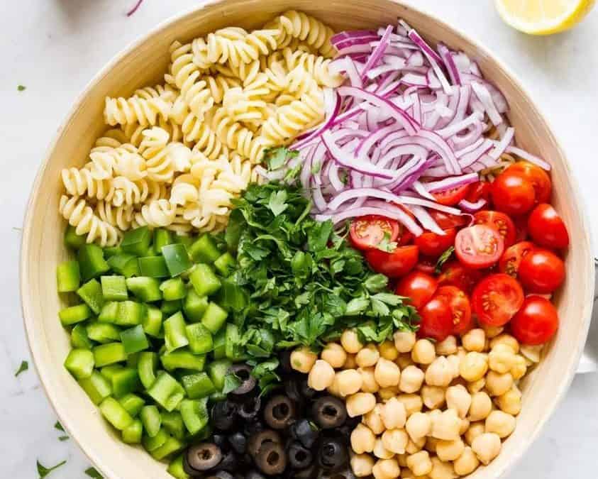 QUICK & EASY VEGAN PASTA SALAD