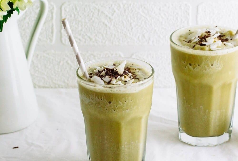 MATCHA + COCONUT MILKSHAKE